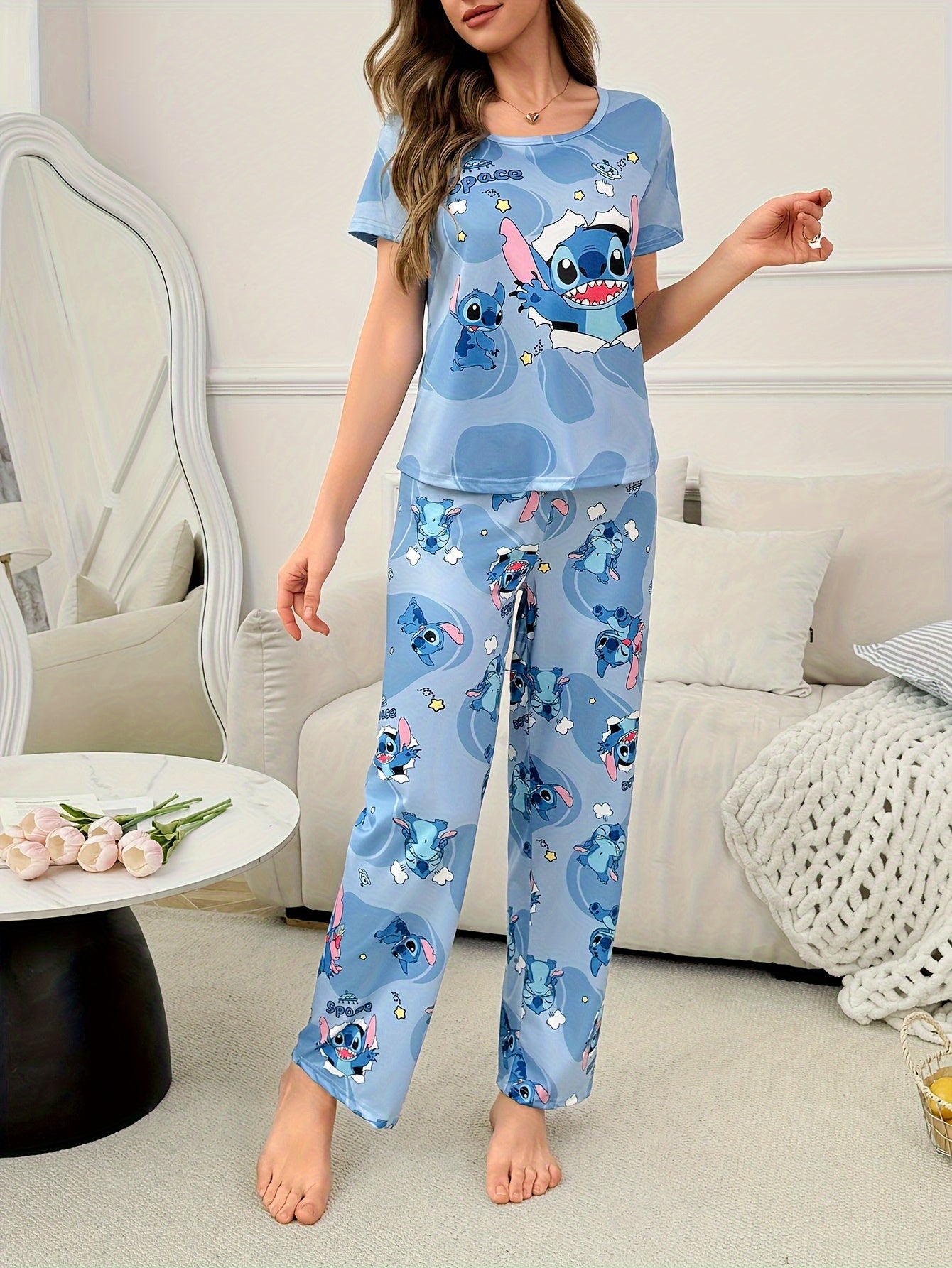 [Cute Printed Pajama Set] Cute Printed Women's Round Neck Short Sleeve Top | Star Pajama Set