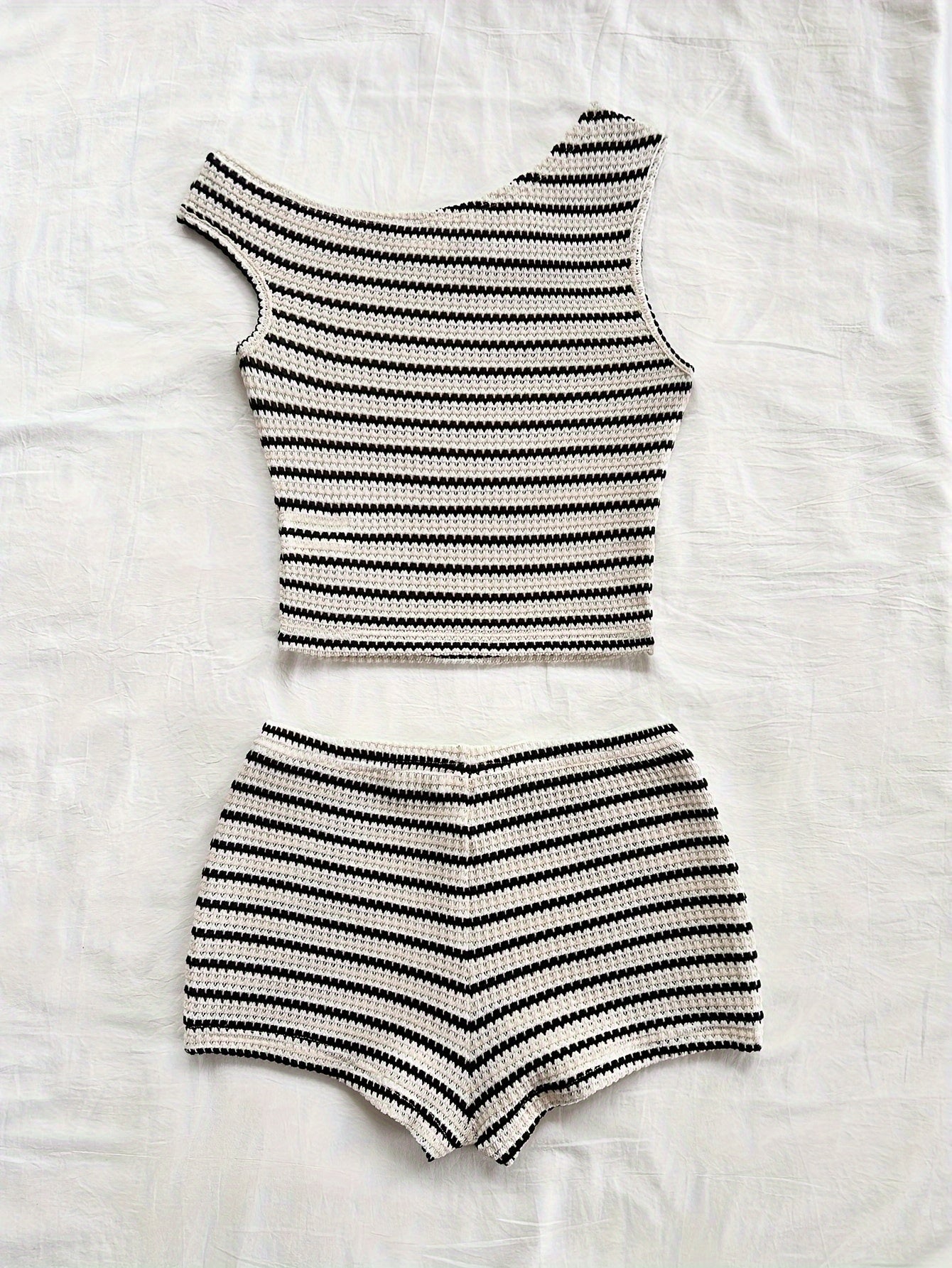 2pcs Set Women's Off-shoulder Vest Shorts Striped Pajama Set