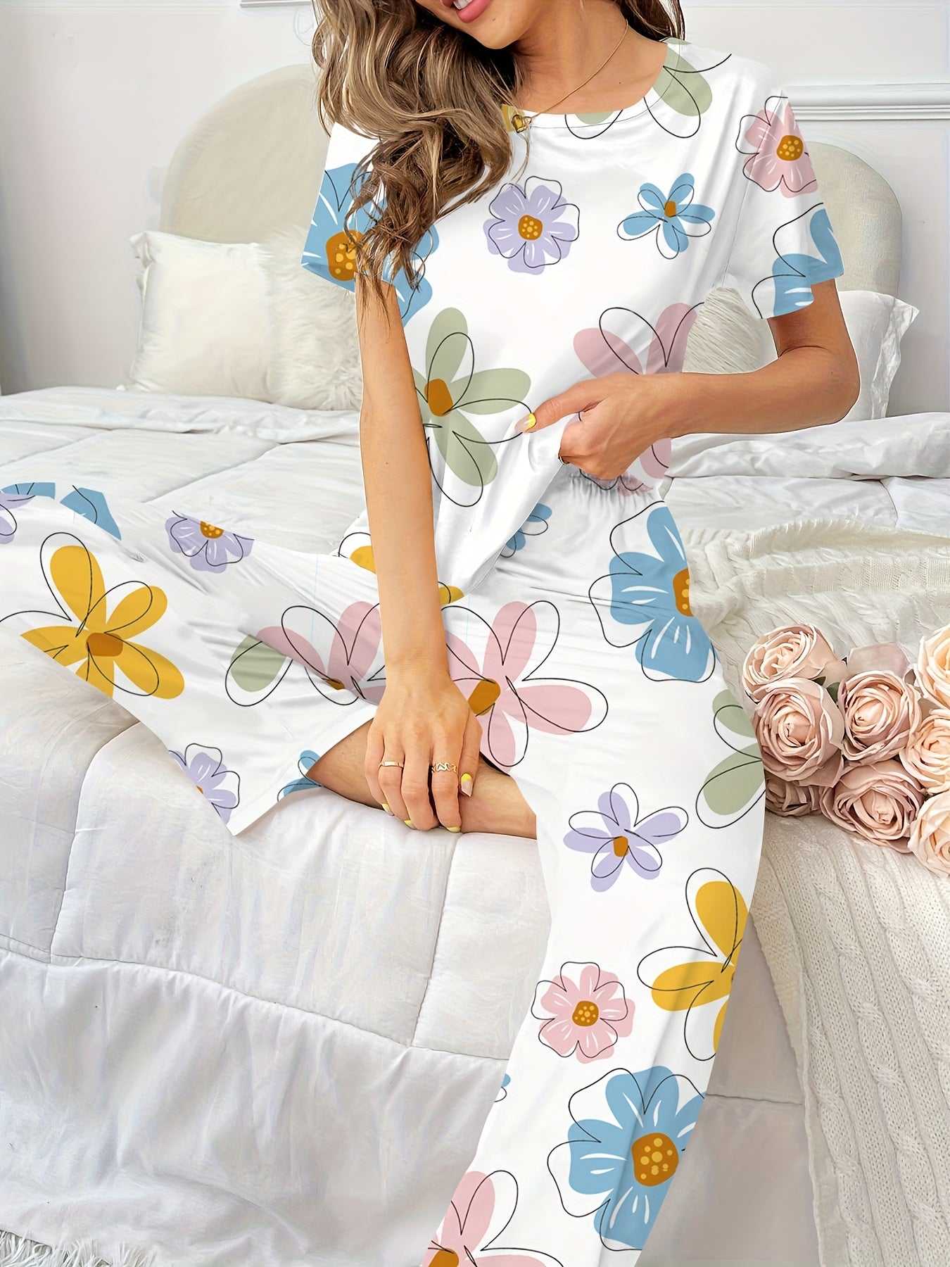 Women'S Floral Print Colorful Short Sleeve Pajama Set - Soft Polyester, Round Neck, Casual Sleepwear with Vibrant Flower Design, Perfect for Relaxing Nightwear, Relaxed Fit Pajamas | Floral Print Pajamas | Polyester Fabric